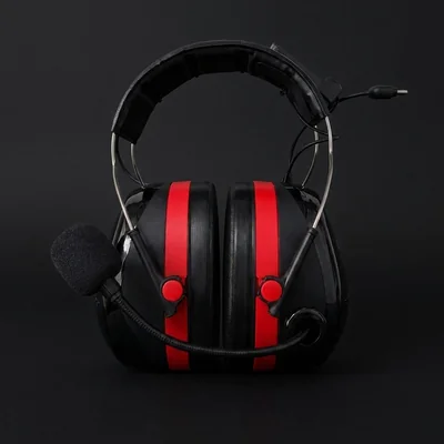 Pro headset with boom microphone, 32 dB attenuation